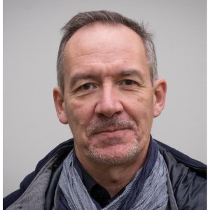 Axel M.
